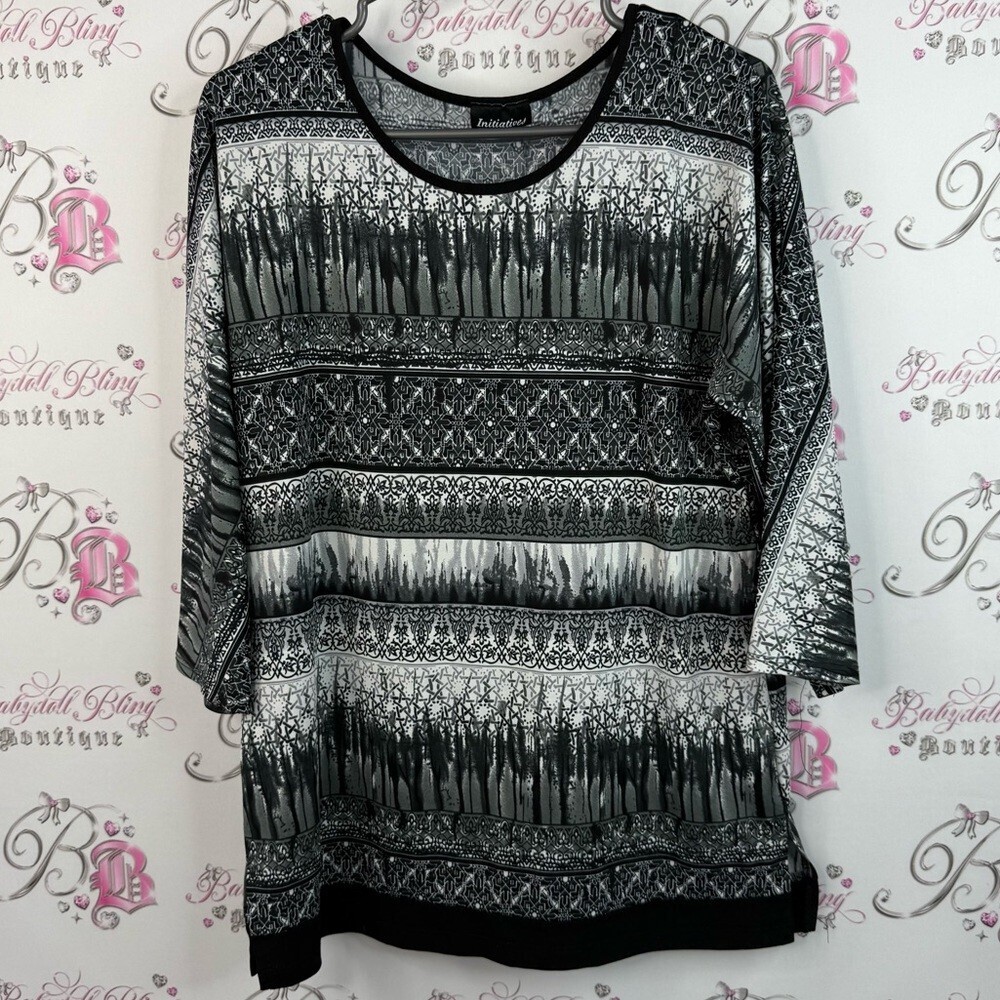 Initiatives T-shirt paisley geometric Black and Gray Women's Long Sleeve Top